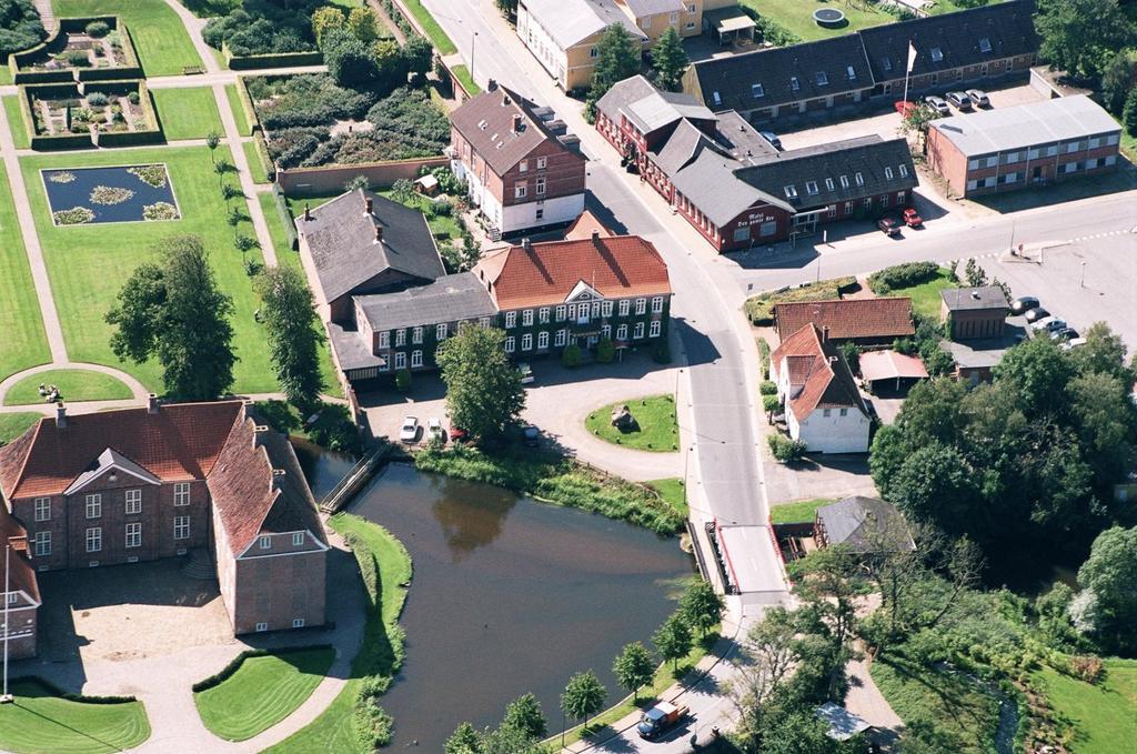 Den Gamle Kro Gram Kültér fotó